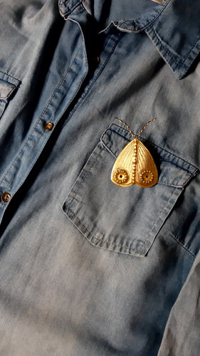 Spotted & Joker moth pins